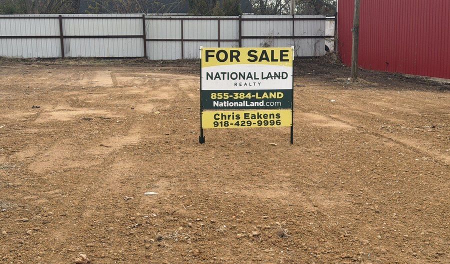 301 W. 12th St, Ada, OK 74820 - 0 Beds, 0 Bath