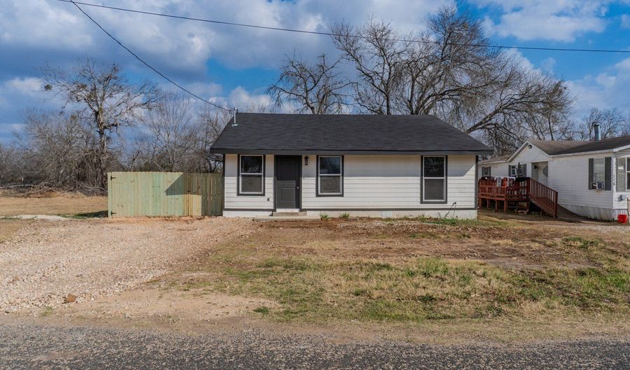 1214 Hough, Adkins, TX 78101 - 3 Beds, 3 Bath