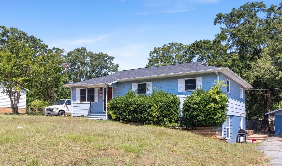 125 Shoally St, Boiling Springs, SC 29316 - 3 Beds, 2 Bath