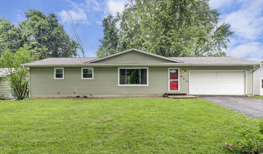 106 Violet Cir, Madison, WI 53714 - 3 Beds, 2 Bath