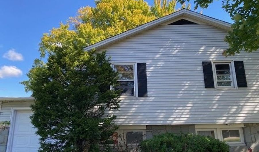 246 East Ave, Burlington, VT 05401 - 3 Beds, 2 Bath