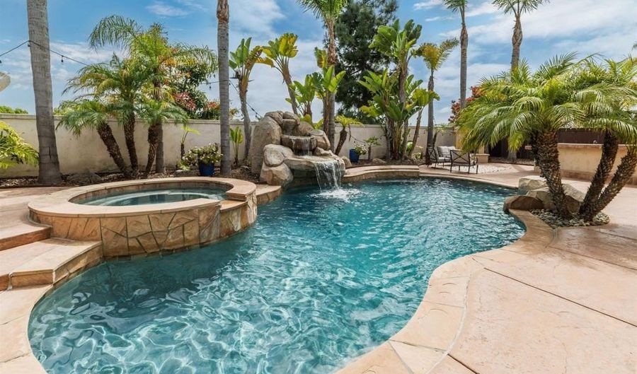 1749 Skimmer Ct, Carlsbad, CA 92011 - 5 Beds, 3 Bath