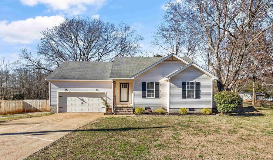 29771 Little Creek Rd, Ardmore, AL 35739 - 3 Beds, 2 Bath