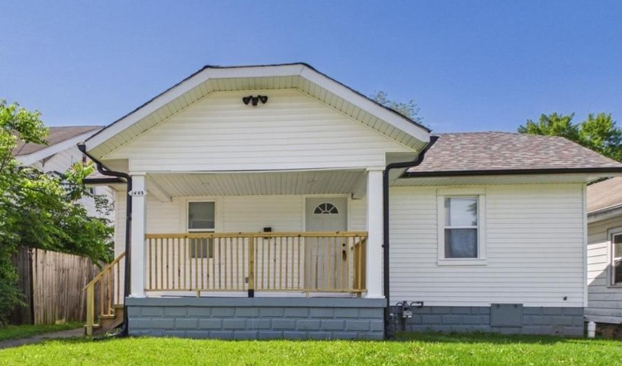 1403 W 3rd St, Anderson, IN 46016 - 3 Beds, 2 Bath