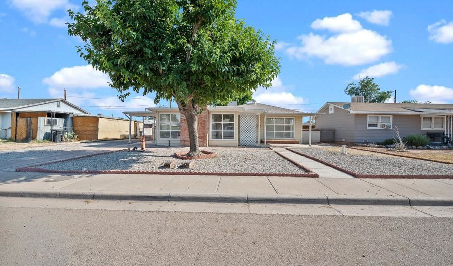 411 San Andres St, Alamogordo, NM 88310 - 3 Beds, 2 Bath