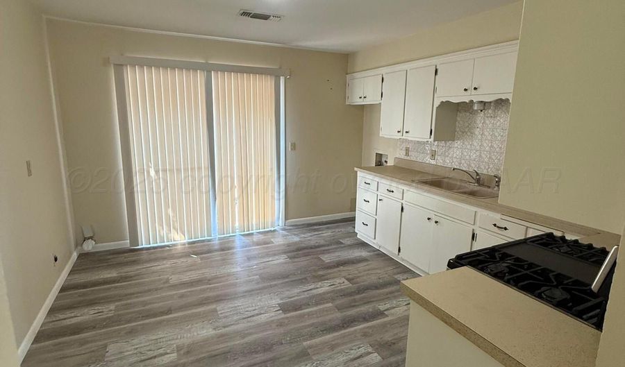 3612 A NE 11TH Ave, Amarillo, TX 79107 - 2 Beds, 1 Bath