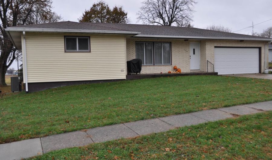 119 Dunlap St, Arcadia, IA 51430 - 3 Beds, 2 Bath