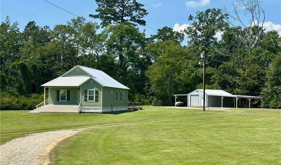29760 Clinton Threeton Dr, Albany, LA 70711 - 2 Beds, 2 Bath