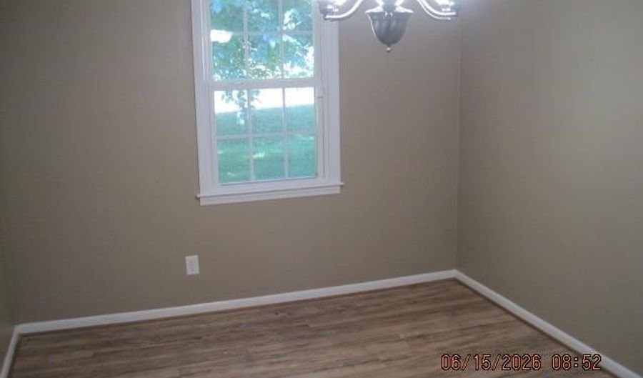 1661 Hanging Rock Rd, Boiling Springs, SC 29316 - 3 Beds, 2 Bath