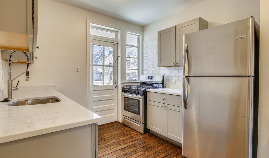 2502 LANGSTON Blvd 2, Arlington, VA 22201 - 2 Beds, 1 Bath
