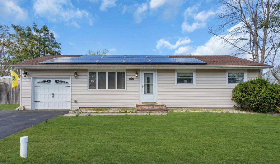 17 Anchorage Blvd, Bayville, NJ 08721 - 3 Beds, 1 Bath