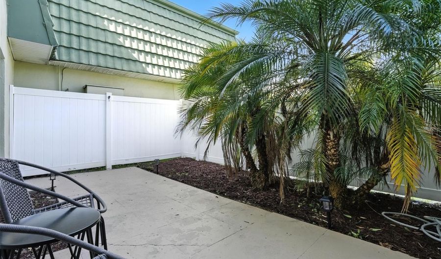 1799 N HIGHLAND Ave 143, Clearwater, FL 33755 - 2 Beds, 2 Bath
