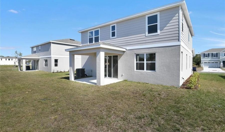 560 SUMMIT RIVER Dr, Apopka, FL 32712 - 4 Beds, 3 Bath