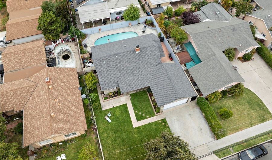 1707 E Romneya Dr, Anaheim, CA 92805 - 3 Beds, 2 Bath