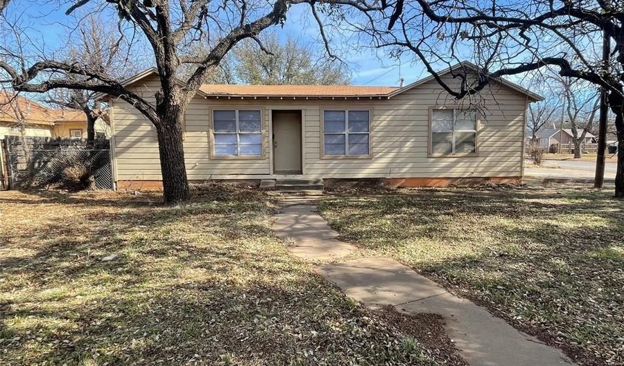 249 S South Mockingbird Ln, Abilene, TX 79605 - 3 Beds, 1 Bath