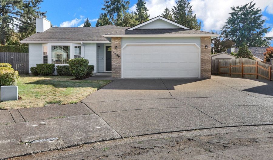 5689 D St, Springfield, OR 97478 - 3 Beds, 2 Bath