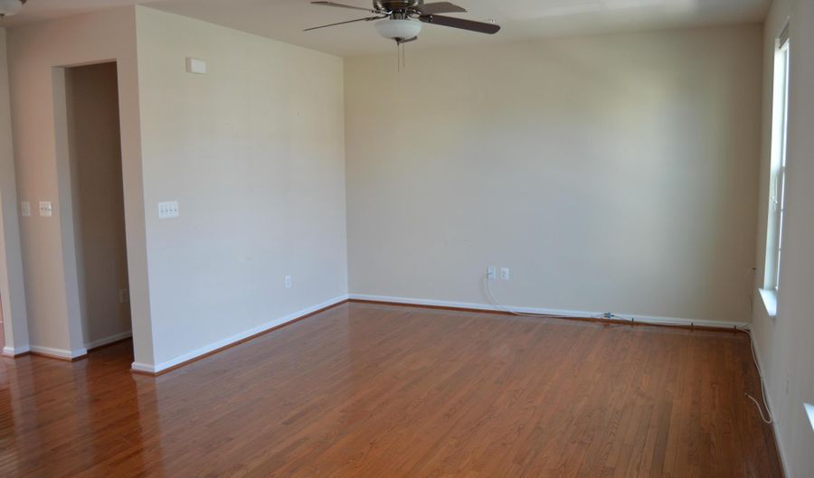 523 LOTHIAN Way 178, Abingdon, MD 21009 - 3 Beds, 4 Bath