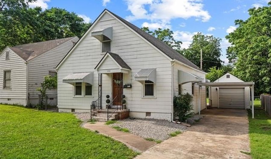 532 E 13th St, Bartlesville, OK 74003 - 2 Beds, 1 Bath