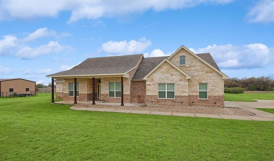 109 Cruise Town, Boyd, TX 76023 - 3 Beds, 3 Bath