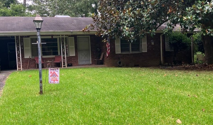 4980 Forest Ave NW, Acworth, GA 30101 - 3 Beds, 2 Bath