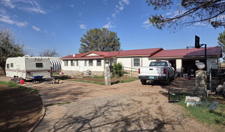 96 Phillips Ave, Alamogordo, NM 88310 - 4 Beds, 2 Bath