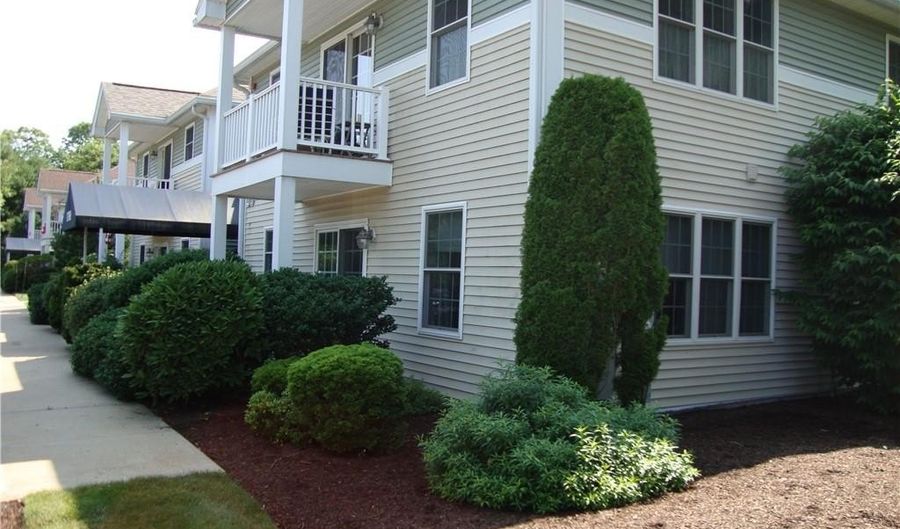 1780 Nooseneck Hill Rd 11D, Coventry, RI 02816 - 2 Beds, 2 Bath