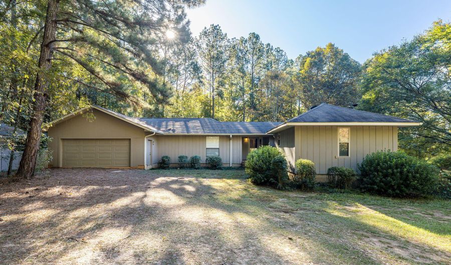 6768 Cobbham Rd, Appling, GA 30802 - 3 Beds, 4 Bath