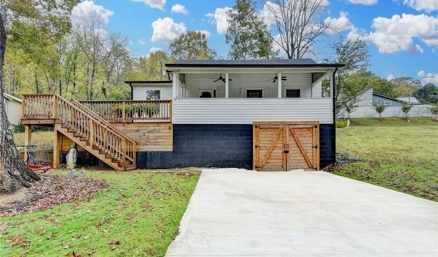 2235 Canton Rd, Ball Ground, GA 30107 - 2 Beds, 3 Bath