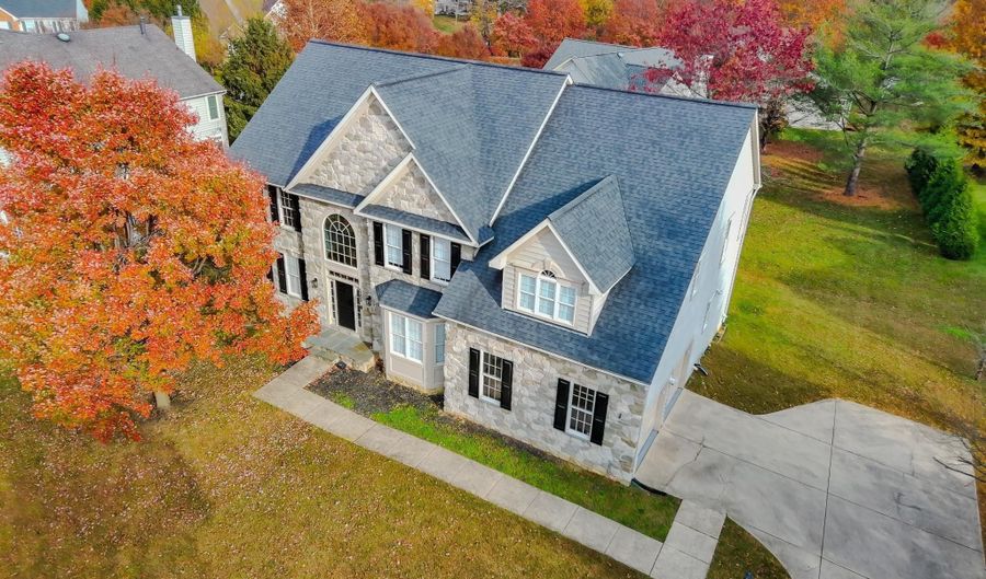 5203 CORNELIAS PROSPECT Dr, Bowie, MD 20720 - 2 Beds, 1 Bath