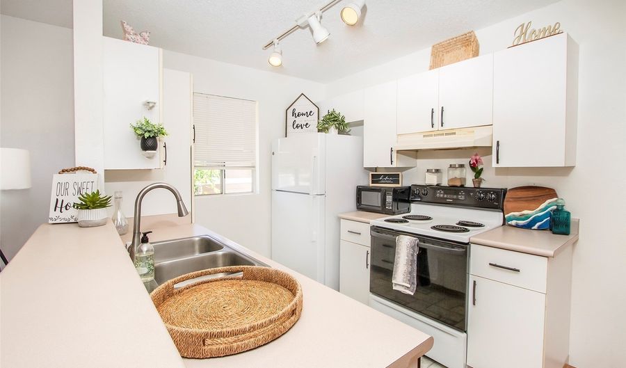91-1037 Laulauna St 6E, Ewa Beach, HI 96706 - 2 Beds, 1 Bath