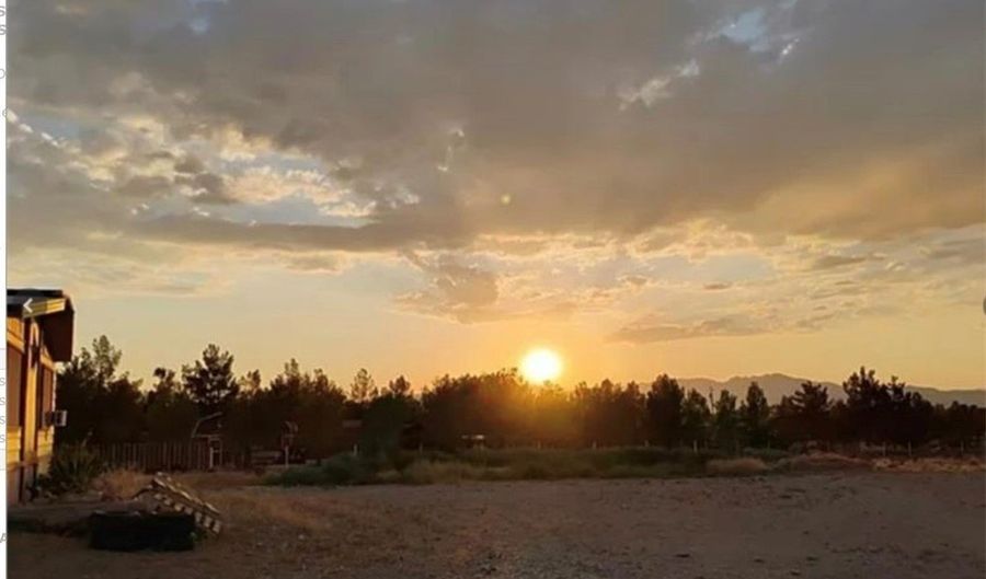 936 Elon Ln, Indian Springs, NV 89018 - 3 Beds, 2 Bath