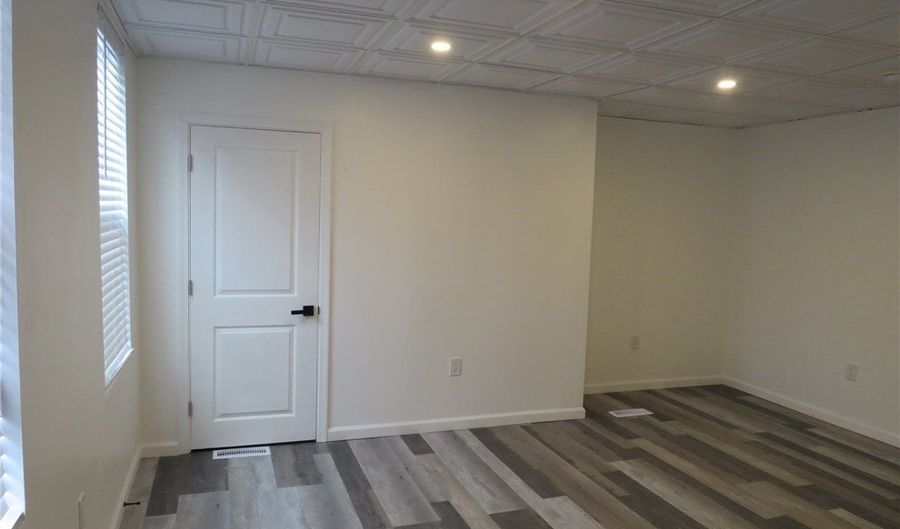 15 Enon Way, Airville, PA 15203 - 3 Beds, 2 Bath