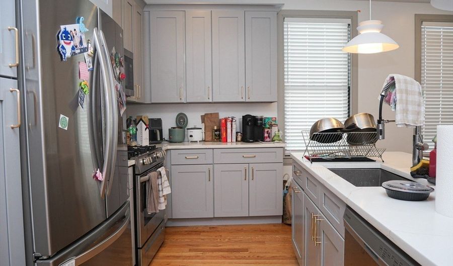 15 Maywood 1, Boston, MA 02119 - 3 Beds, 2 Bath