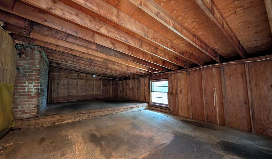 89 Cidermill Rd, Bolton, CT 06043 - 3 Beds, 1 Bath