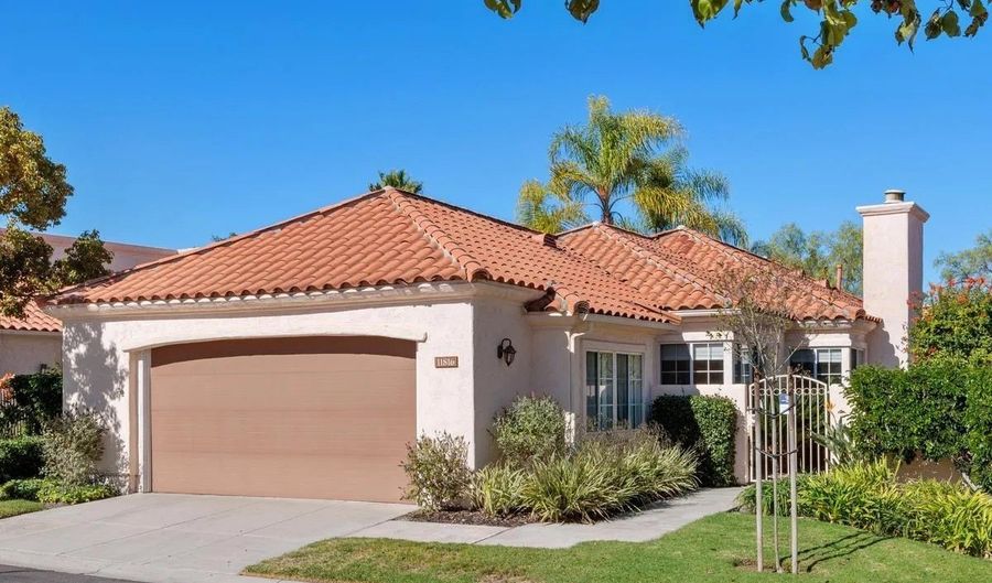 11816 Caminito Corriente, San Diego, CA 92128 - 3 Beds, 2 Bath