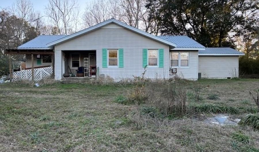 19188 US Highway 84, Andalusia, AL 36420 - 3 Beds, 2 Bath