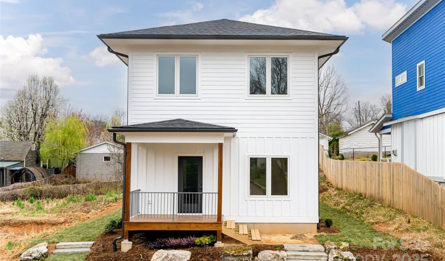 30 Fern St, Asheville, NC 28803 - 3 Beds, 3 Bath