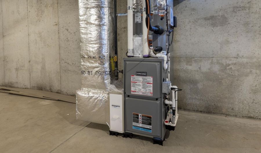 293 Queen St, Boscawen, NH 03303 - 3 Beds, 3 Bath