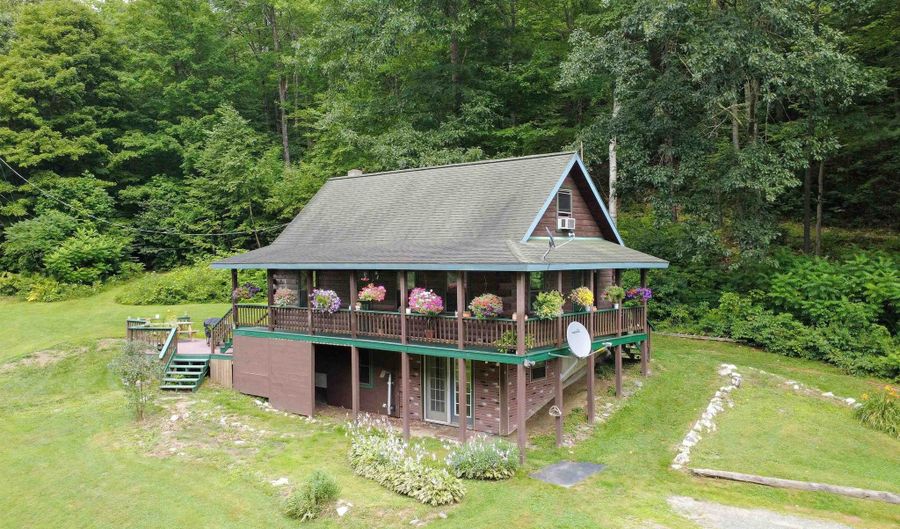 1372 Comerford Dam Rd, Barnet, VT 05821 - 2 Beds, 1 Bath