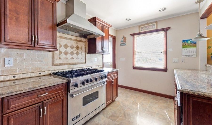 25 Watson Dr, Andover, NJ 07801 - 3 Beds, 2 Bath