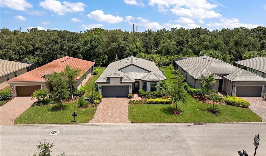 16569 Windsor Way, Alva, FL 33920 - 2 Beds, 2 Bath