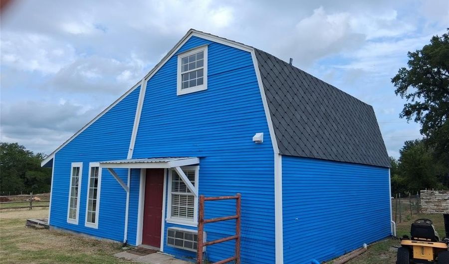1584 Kelly Rd B, Aledo, TX 76008 - 3 Beds, 1 Bath