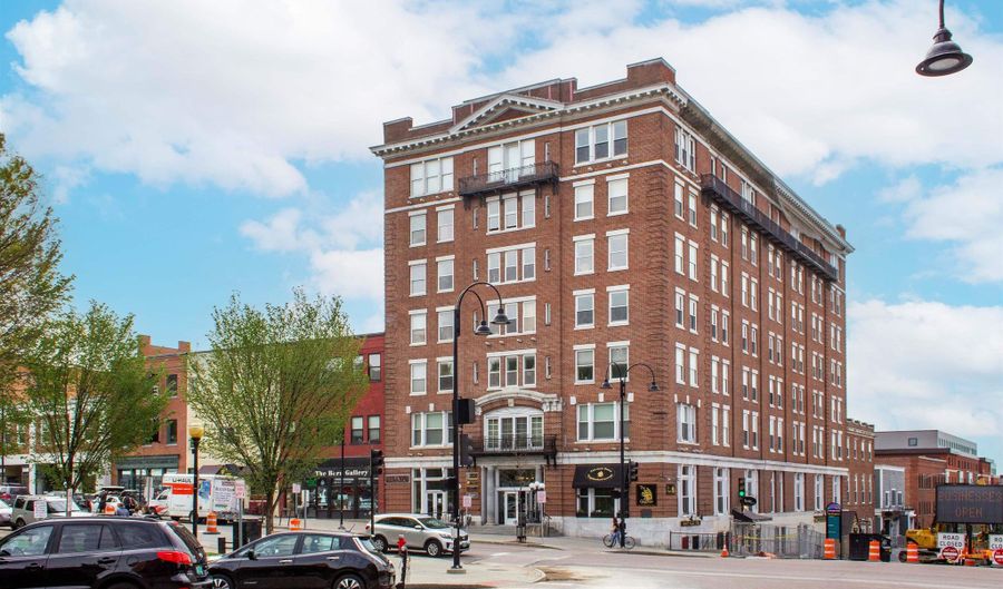 131 Main St 607, Burlington, VT 05401 - 1 Beds, 1 Bath