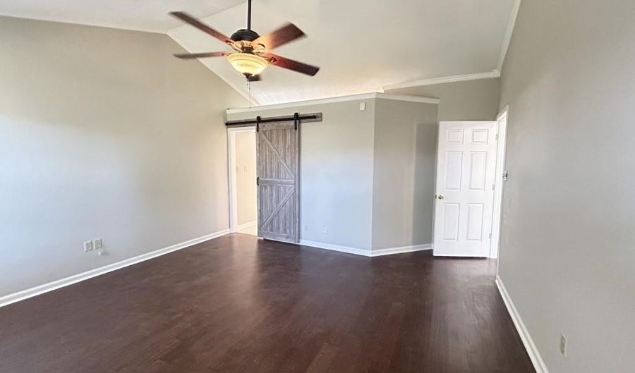 6688 LAUREL Vly, Bartlett, TN 38135 - 3 Beds, 2 Bath