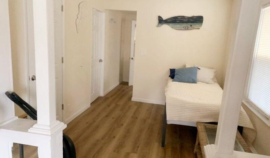 323 14th Ave, Belmar, NJ 07719 - 2 Beds, 1 Bath