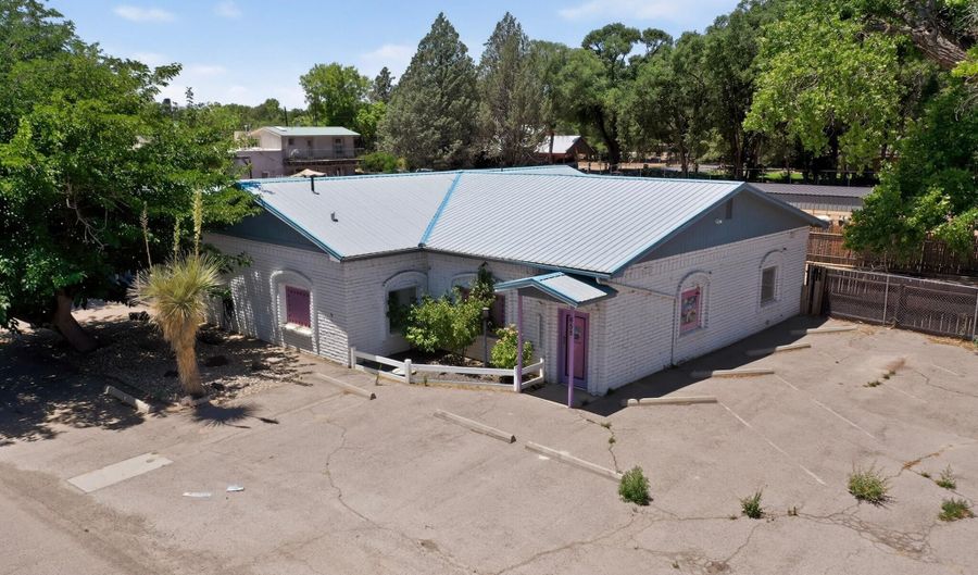 655 Country Ln, Bosque Farms, NM 87068 - 3 Beds, 2 Bath