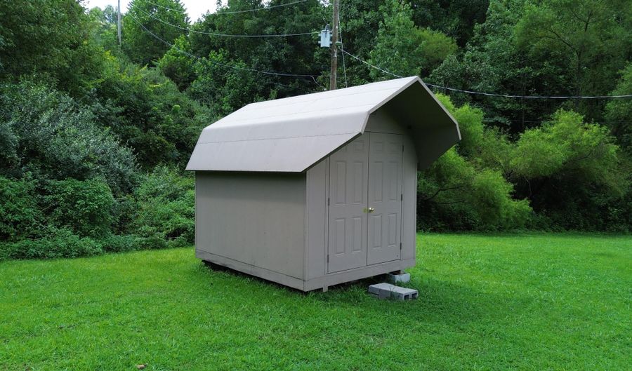 265 Hillview Rd, Barbourville, KY 40906 - 3 Beds, 2 Bath