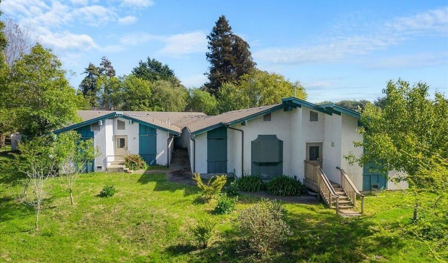 4555 Valley W Blvd, Arcata, CA 95521 - 0 Beds, 3 Bath