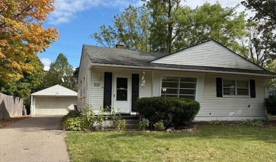 1420 Hatcher Cres, Ann Arbor, MI 48103 - 3 Beds, 1 Bath