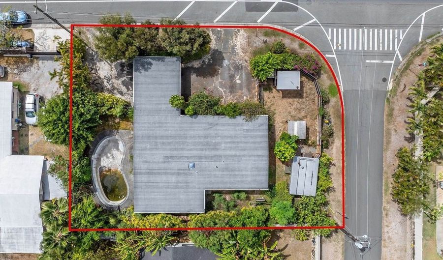 1104 Mokapu Blvd, Kailua, HI 96734 - 4 Beds, 2 Bath